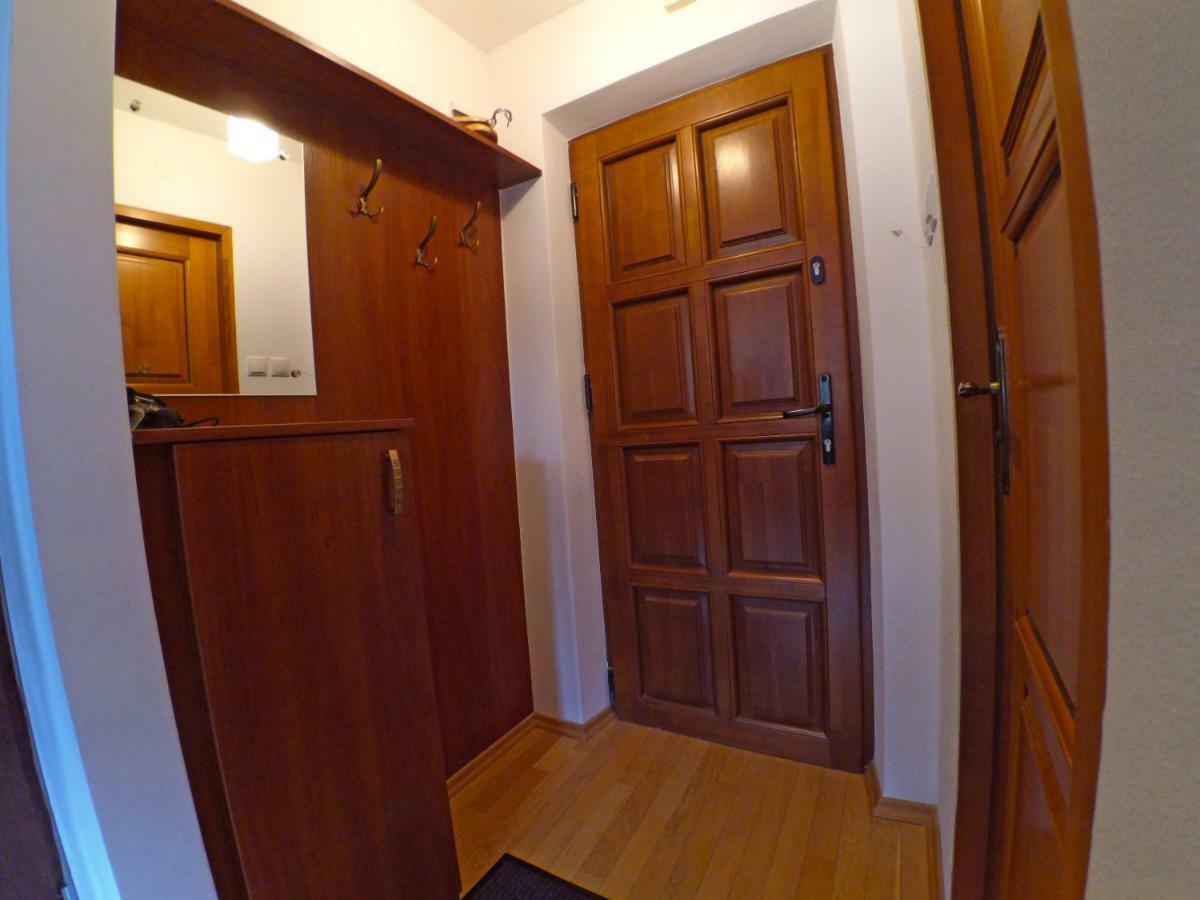 Apartament Columbus Lägenhet Ustrzyki Dolne Exteriör bild